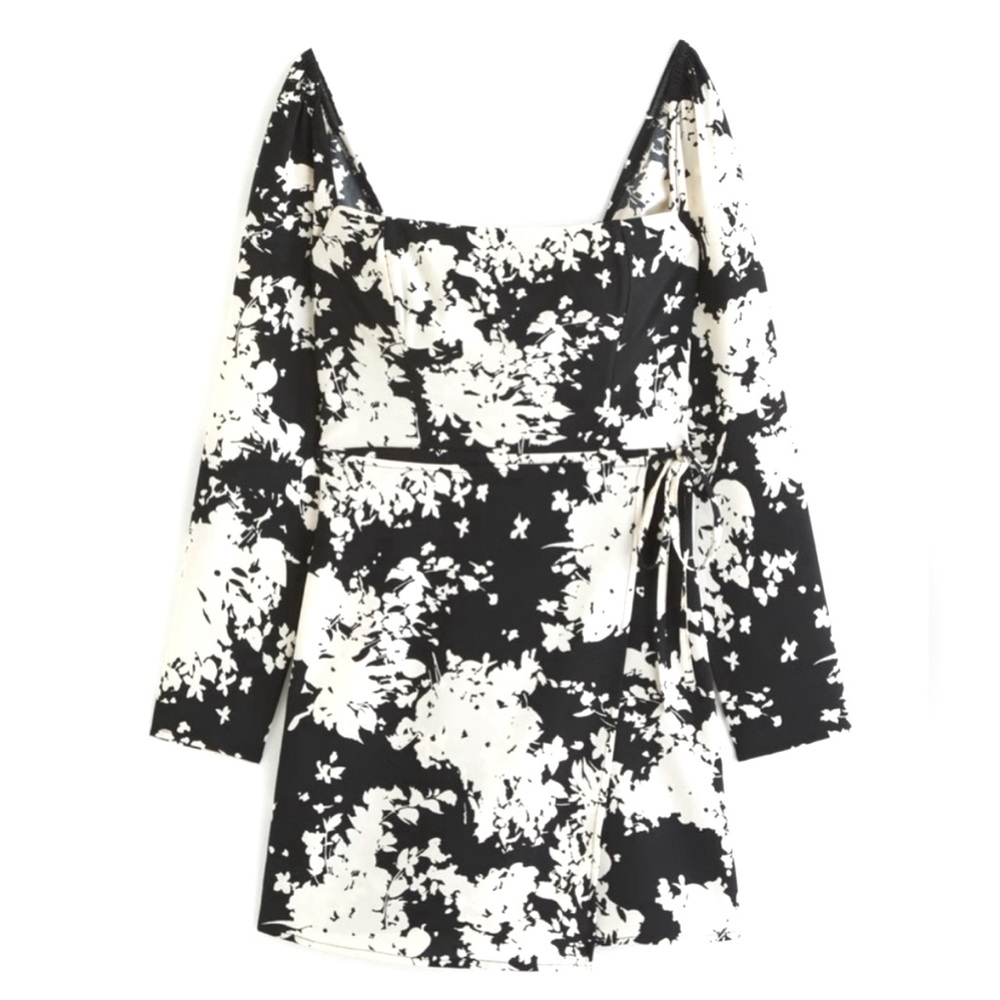 Abercrombie Long Sleeve Black and White Floral Wrap Dress